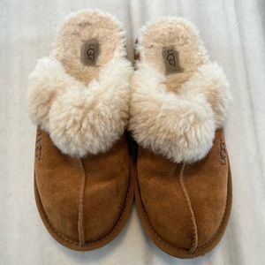 Kids UGG slippers